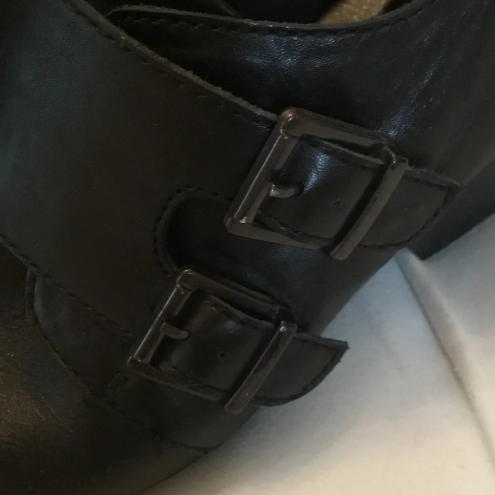 b.o.c. Black Leather Ankle Booties with Buckle Straps